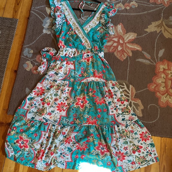 Figueroa & Flower Maxi Dress - Picture 2 of 11